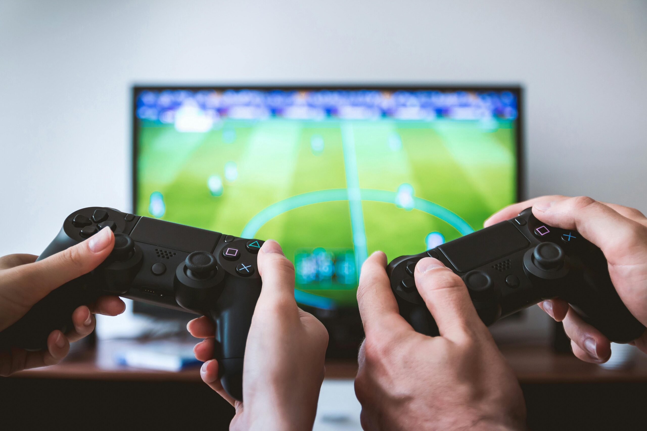 Fényerő vagy kontraszt? A qled tv és az oled tv közötti legfontosabb különbségek